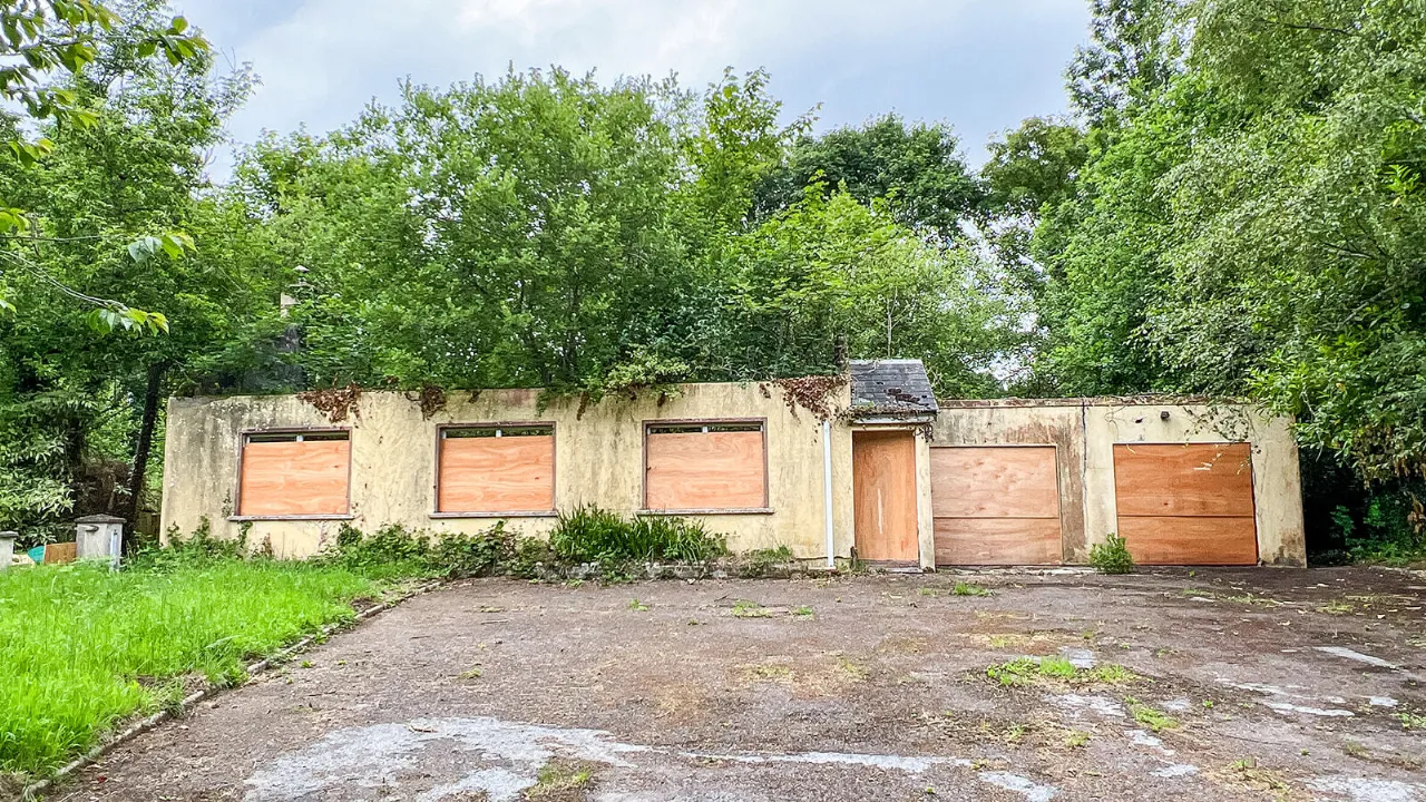 Photo of Derelict Bungalow, Brownsbarn, Thomastown, Co Kilkenny, R95 AK5V