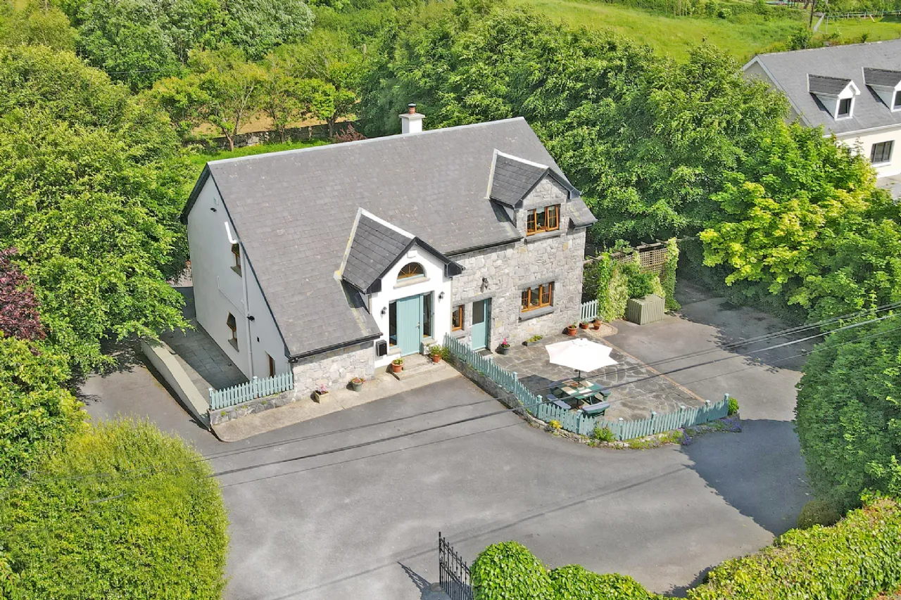 Photo of Ard Cloch, Reaskaun, Larchill, Ennis, Co Clare, V95 EDE2