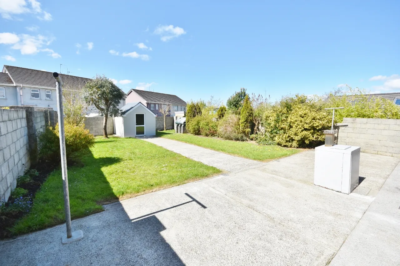 Photo of 15 Cryle View Manor, Abbeyfeale, Co Limerick, V94 R3H7