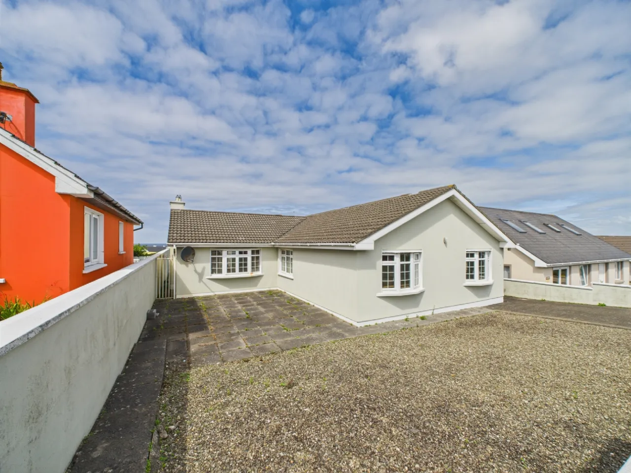 Photo of 16 Castlefield, Kilkee, Co. Clare, V15 K351