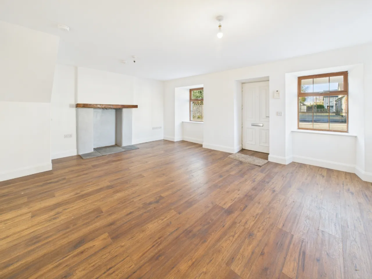 Photo of 30 Summerhill, Nenagh, Co. Tipperary, E45 CA46