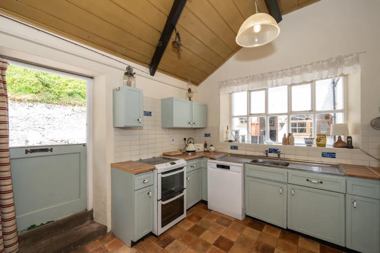 Photo of Ballynona Cottage, Ballynona South, Midleton, Co Cork, P25 E009