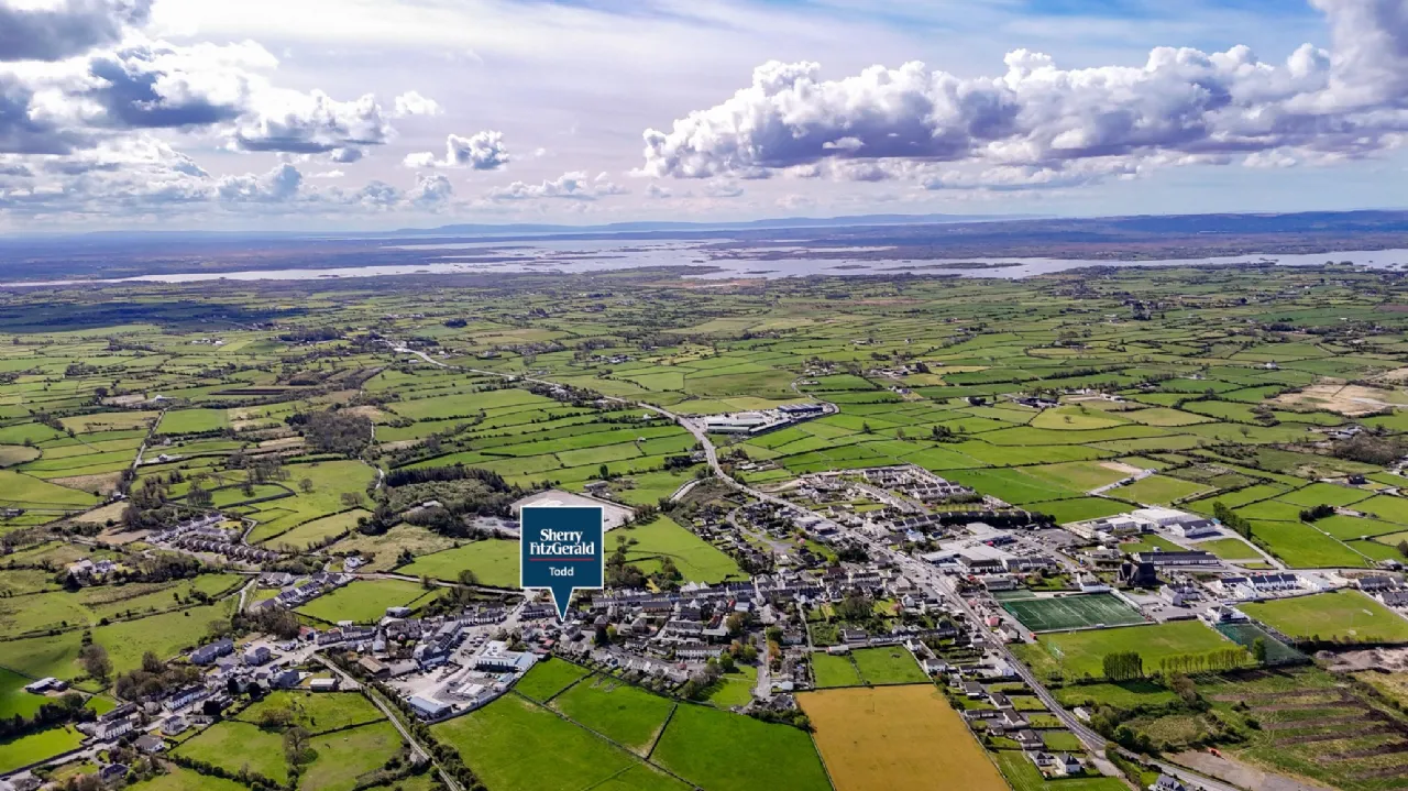 Photo of The Thatch Bar, Headford, Co. Galway