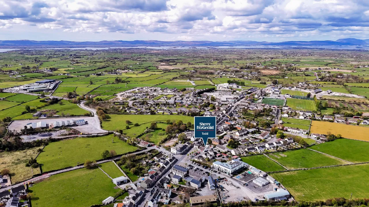Photo of The Thatch Bar, Headford, Co. Galway