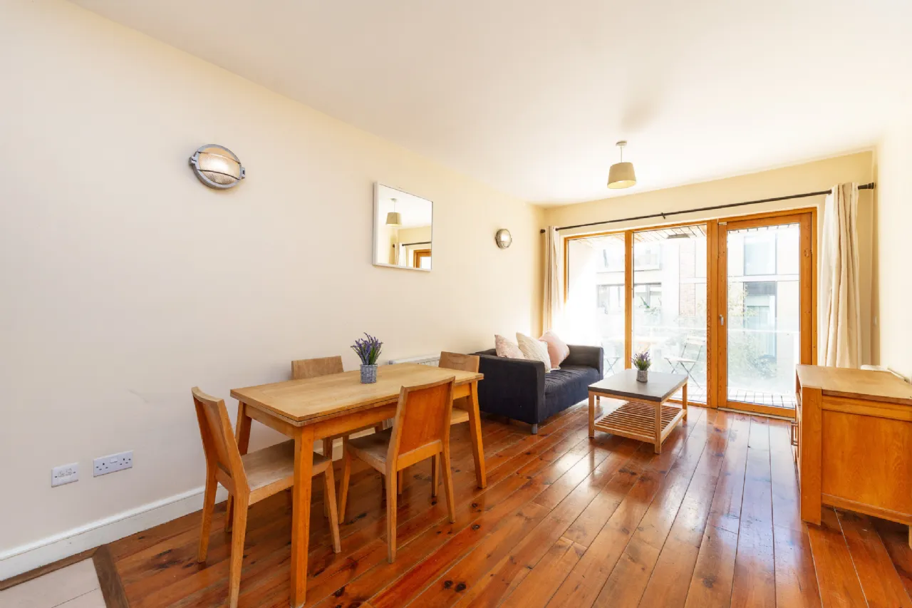 Photo of 16 Hyde Court, Townsend  Street, Dublin 2, D02 RR68