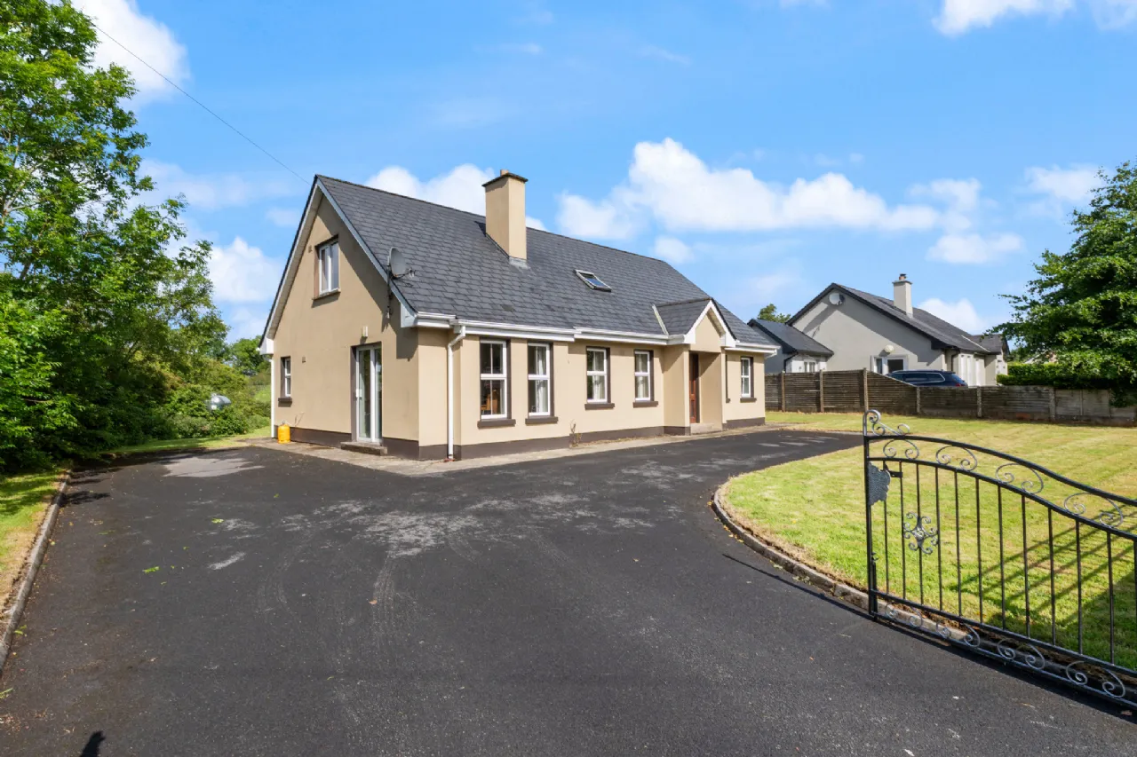 Photo of 1 Noorey Park, Foxford, Co Mayo, F26KX29