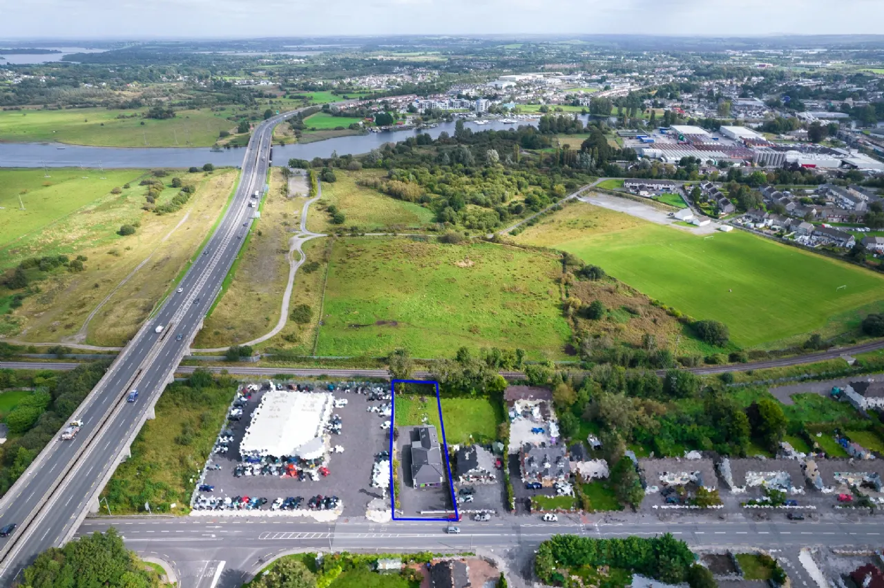 Photo of Roscommon Road, Athlone, Co Westmeath, N37 WT18