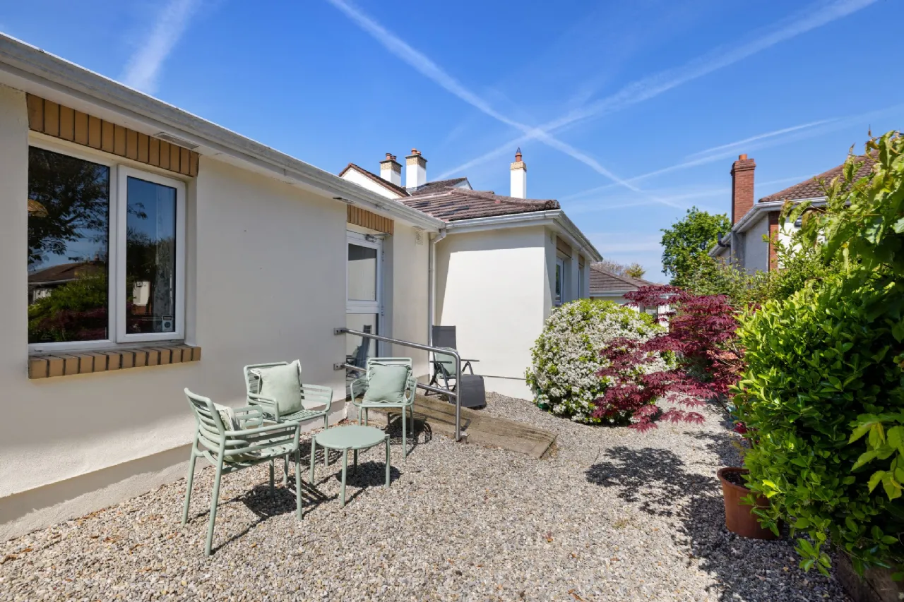 Photo of 12 Maryland, Shankill, Dublin 18, D18 K7W6