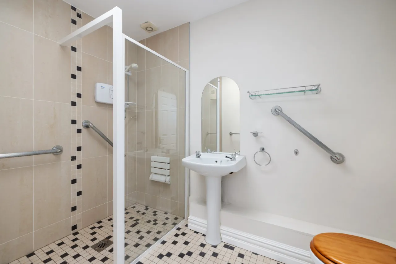 Photo of 12 Maryland, Shankill, Dublin 18, D18 K7W6