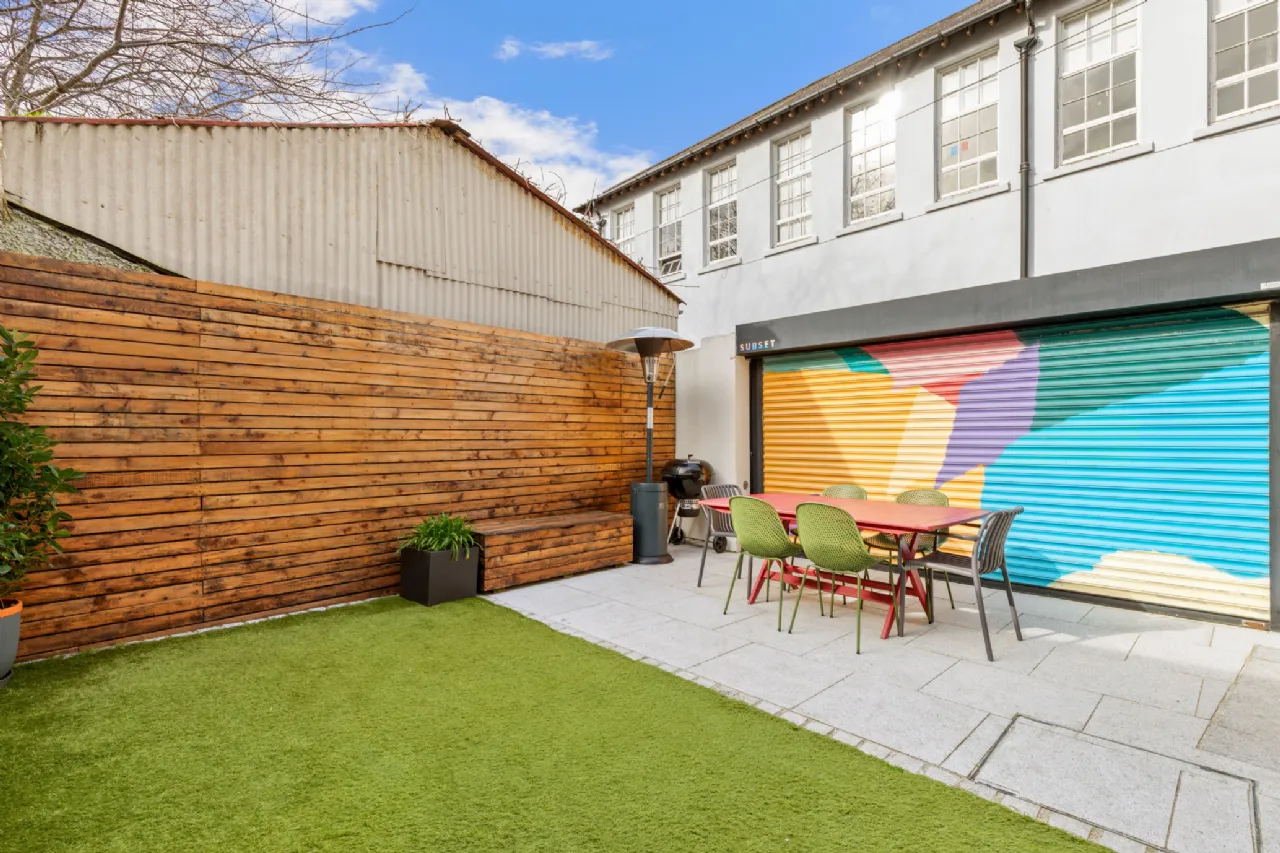 Photo of 1 Bloomfield Avenue, Portobello, Dublin 8, D08 T6H3