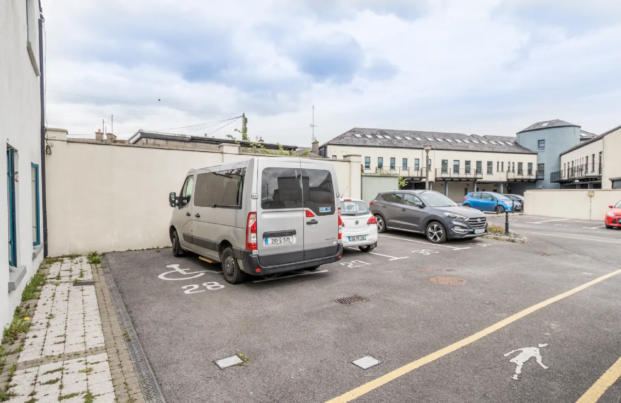 Photo of Office Units, Goff Street, Roscommon Town, F42W928