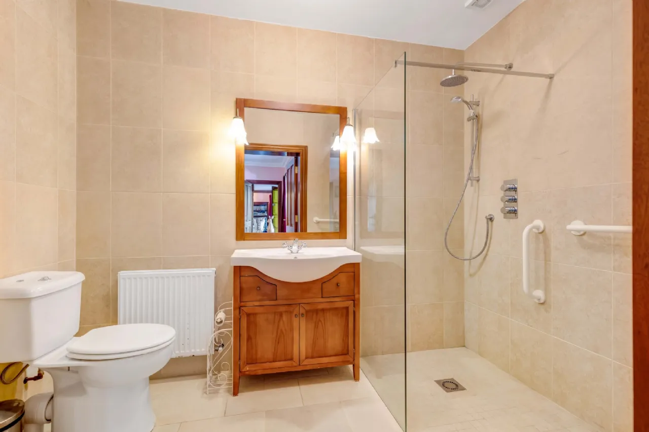 Photo of Westpalstown, Oldtown, Co Dublin, A45 HR83