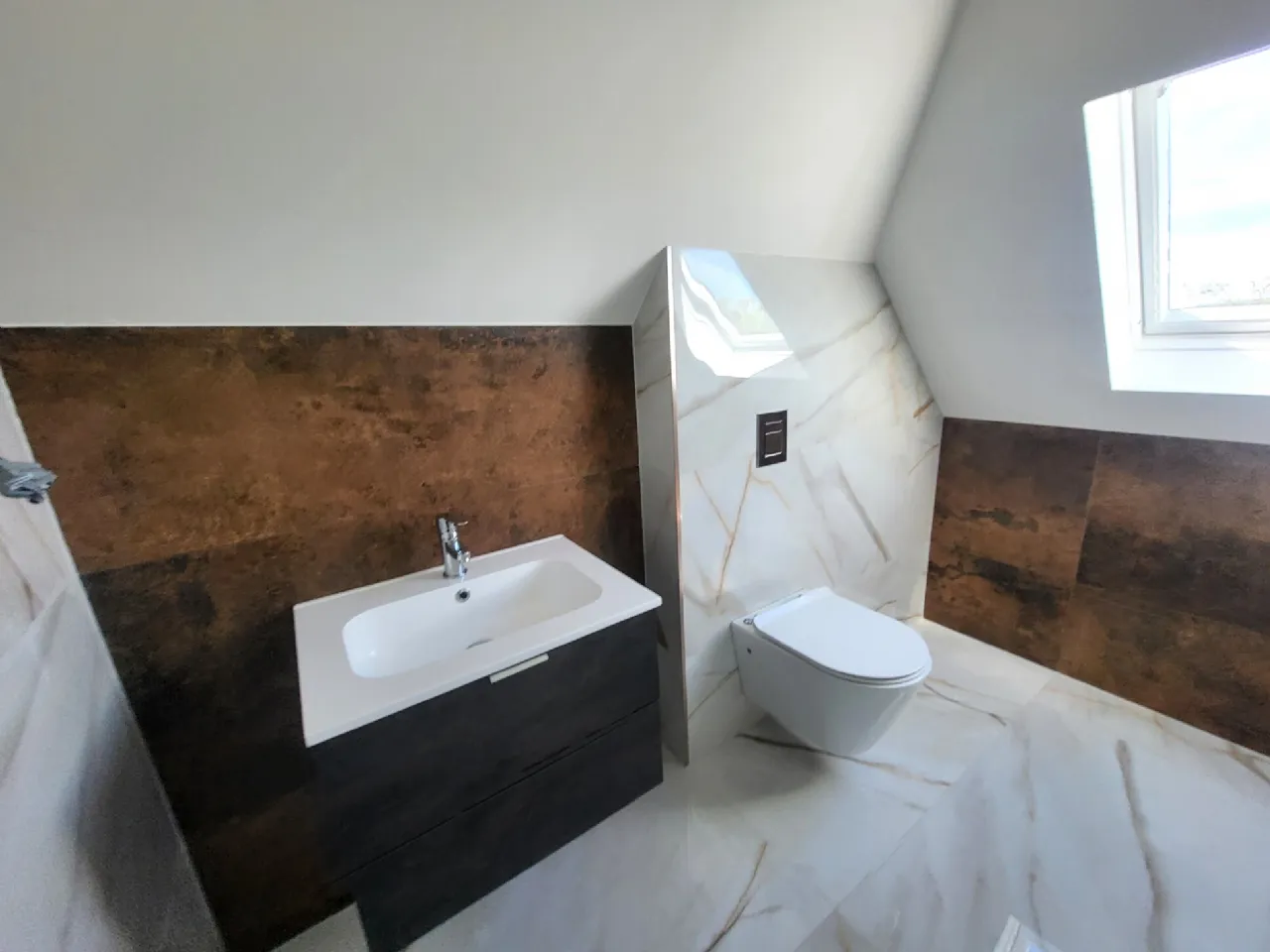 Photo of Cross, Kilmeena, Westport, Co Mayo, F28 DN47