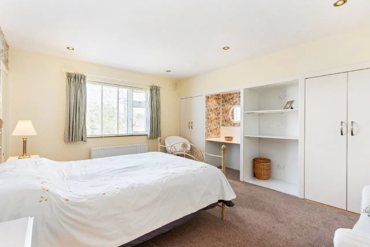 Photo of Lough Bawn, Newtownpark Avenue, Blackrock, Co. Dublin, A94 C3V5