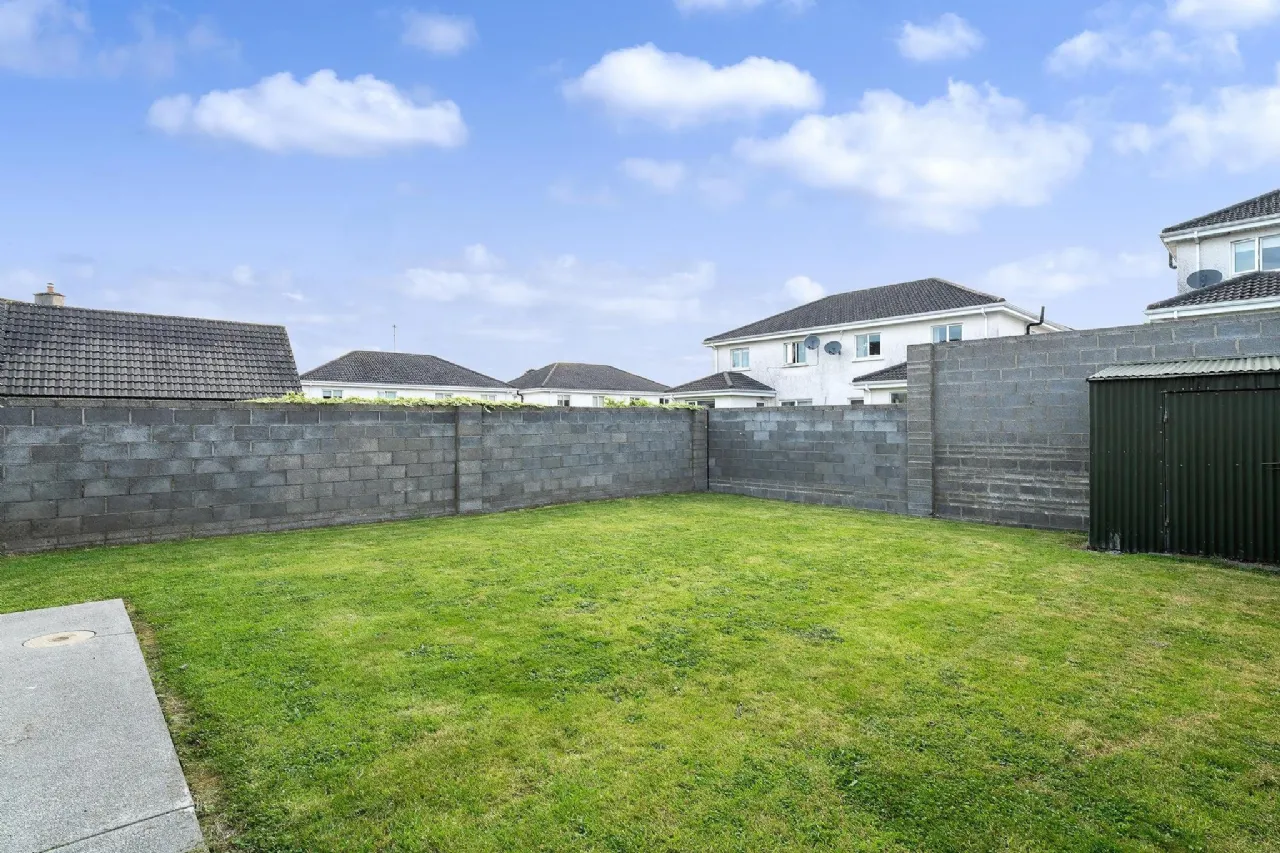 Photo of 82 Yew Park, Virginia, Co. Cavan, A82 F5P0