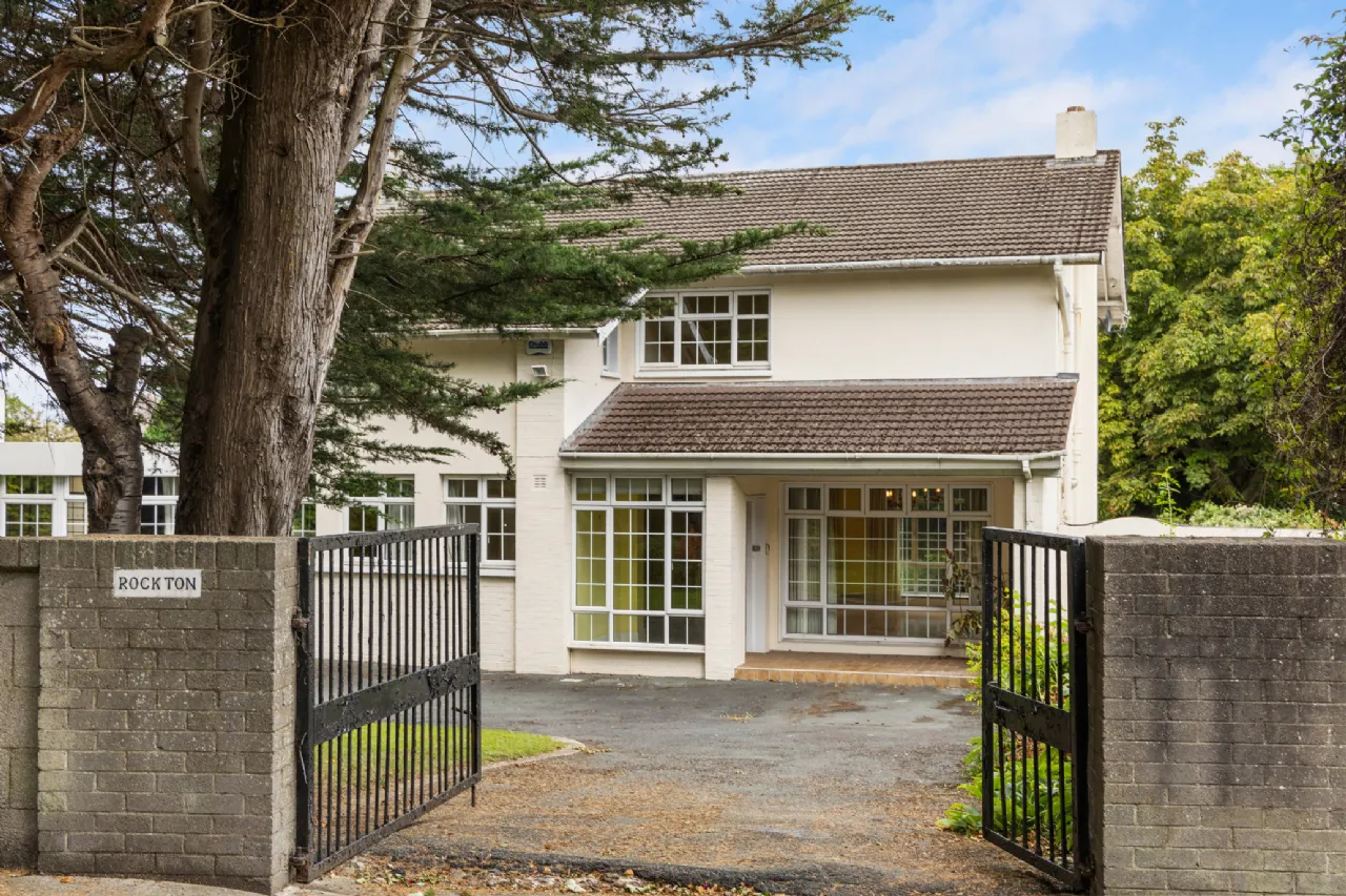 Photo of Rockton, Old Bray Road, Foxrock, Dublin 18, D18 W2N9