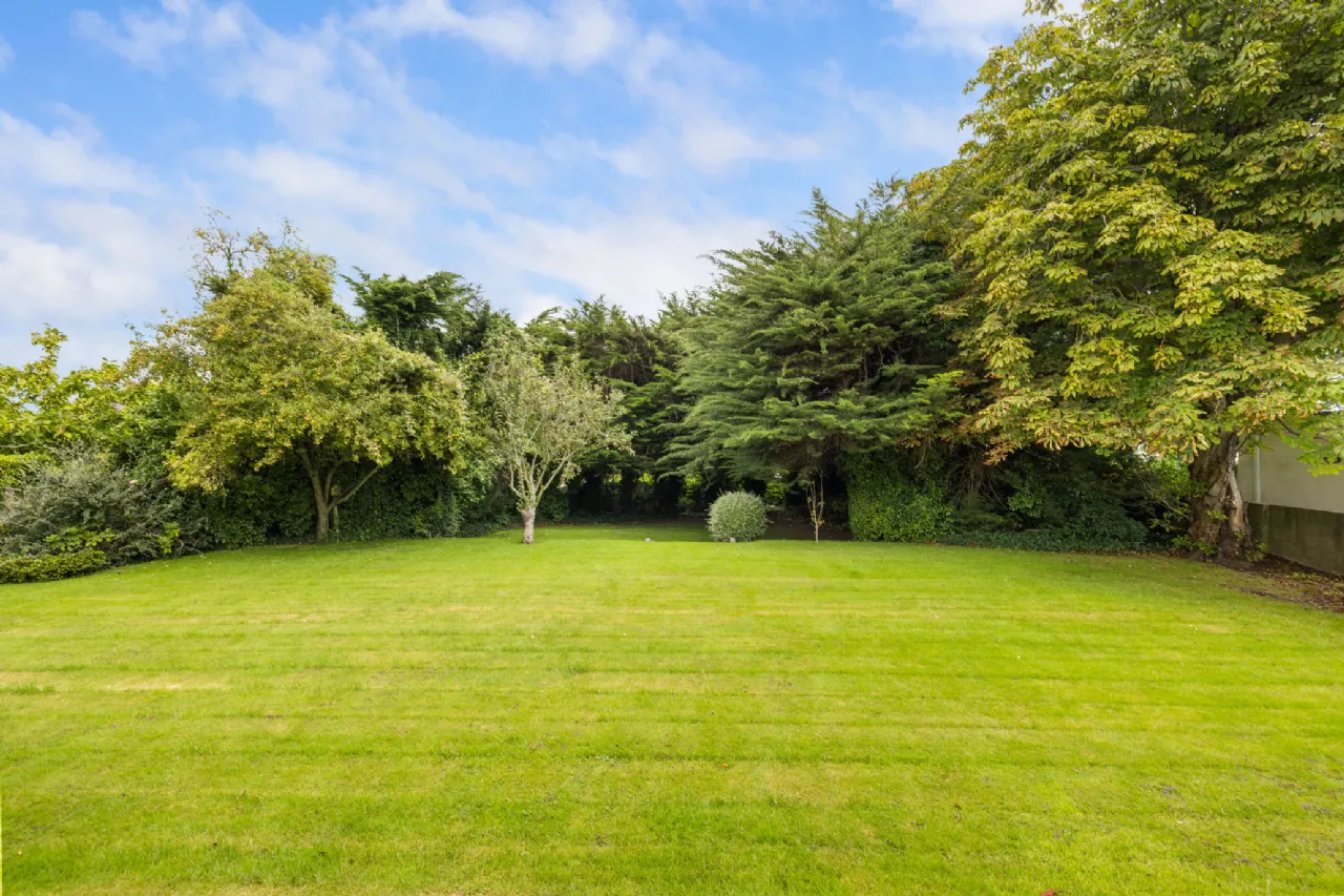 Photo of Rockton, Old Bray Road, Foxrock, Dublin 18, D18 W2N9