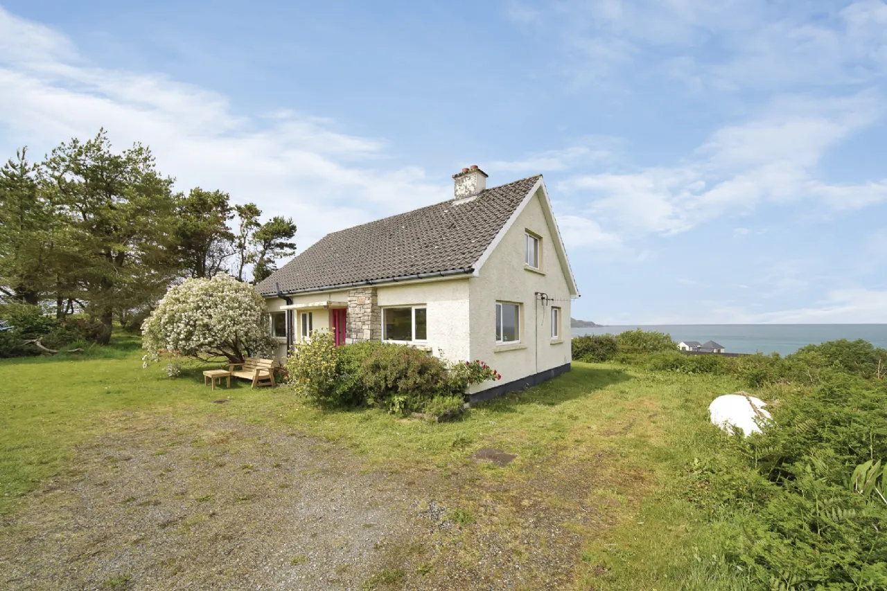 Photo of Cairn Cottage, Rinnaraw, Portnablagh, Co. Donegal, F92X6C1