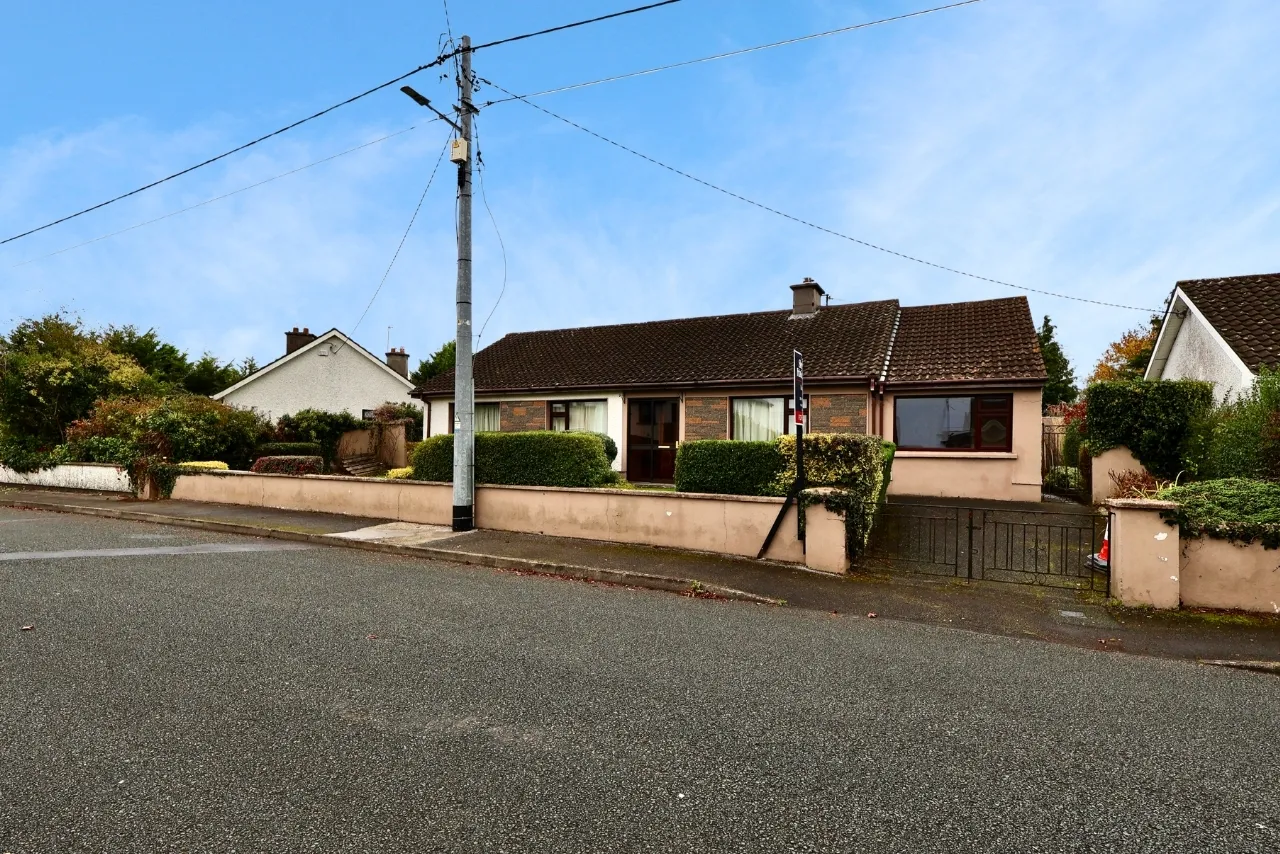 Photo of 34 Clonbrusk, Athlone, Co Westmeath, N37 KX56