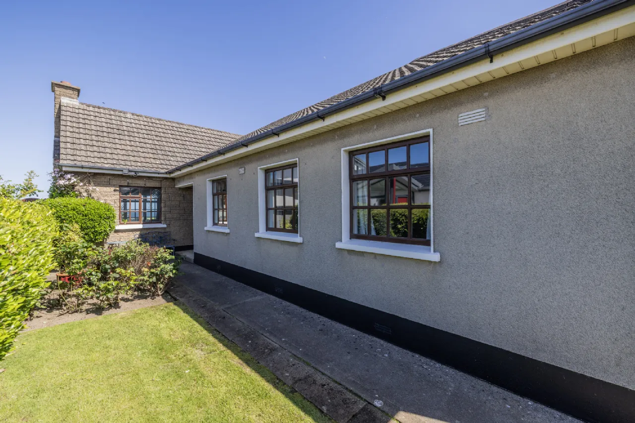 Photo of The Laurels, Seapoint, Balbriggan, Co. Dublin, K32ED71