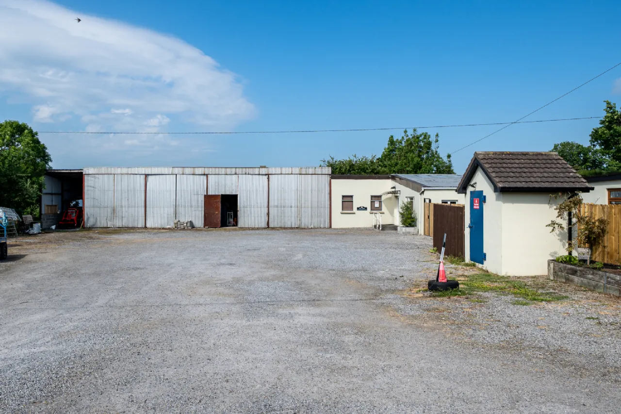 Photo of Glasshouse, Blueball, Tullamore, Co Offaly, R35XD50