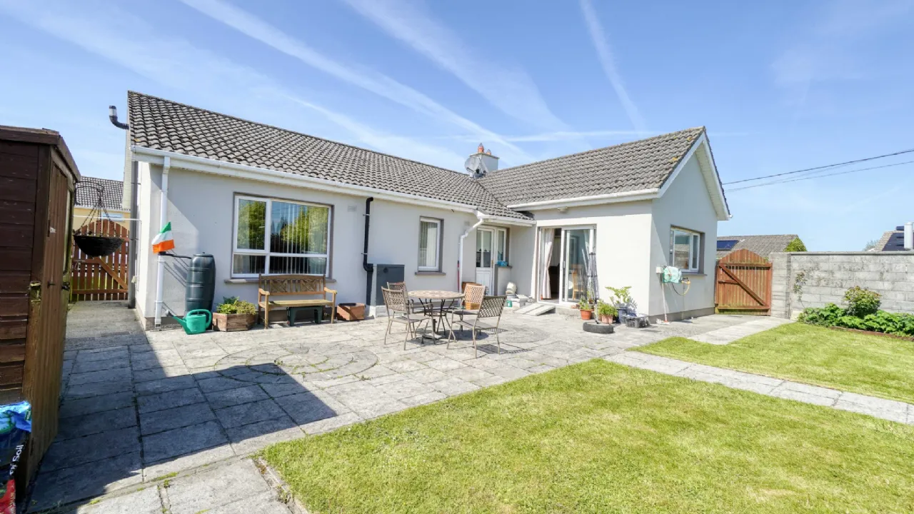 Photo of 50 Manor Grove, Mountmellick, Co. Laois, R32 K7K4