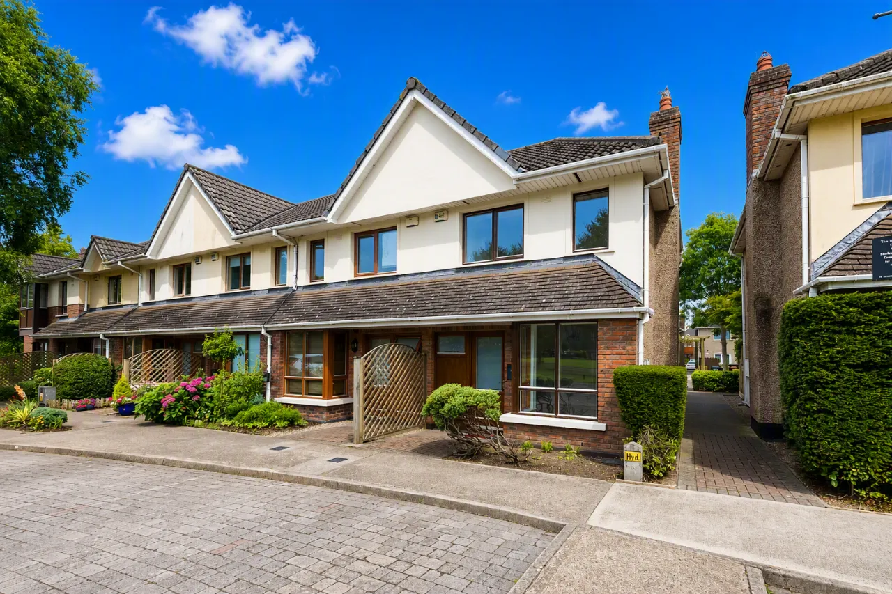 Photo of 6 Ridgewood Square, Ridgewood, Swords, Co. Dublin, K67 W295