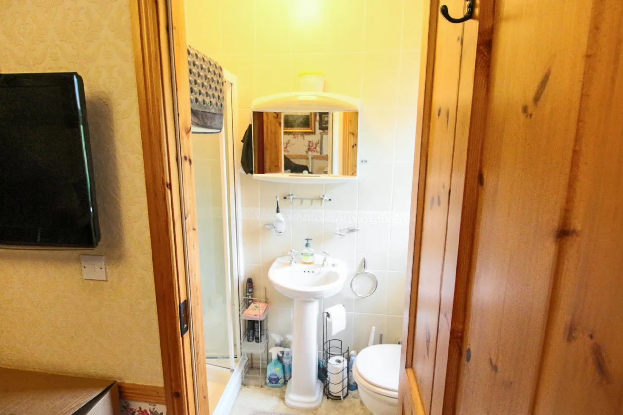 Photo of 6 Belmont Heights, Drumsna, Carrick-On-Shannon, Co. Leitrim, N41 A257