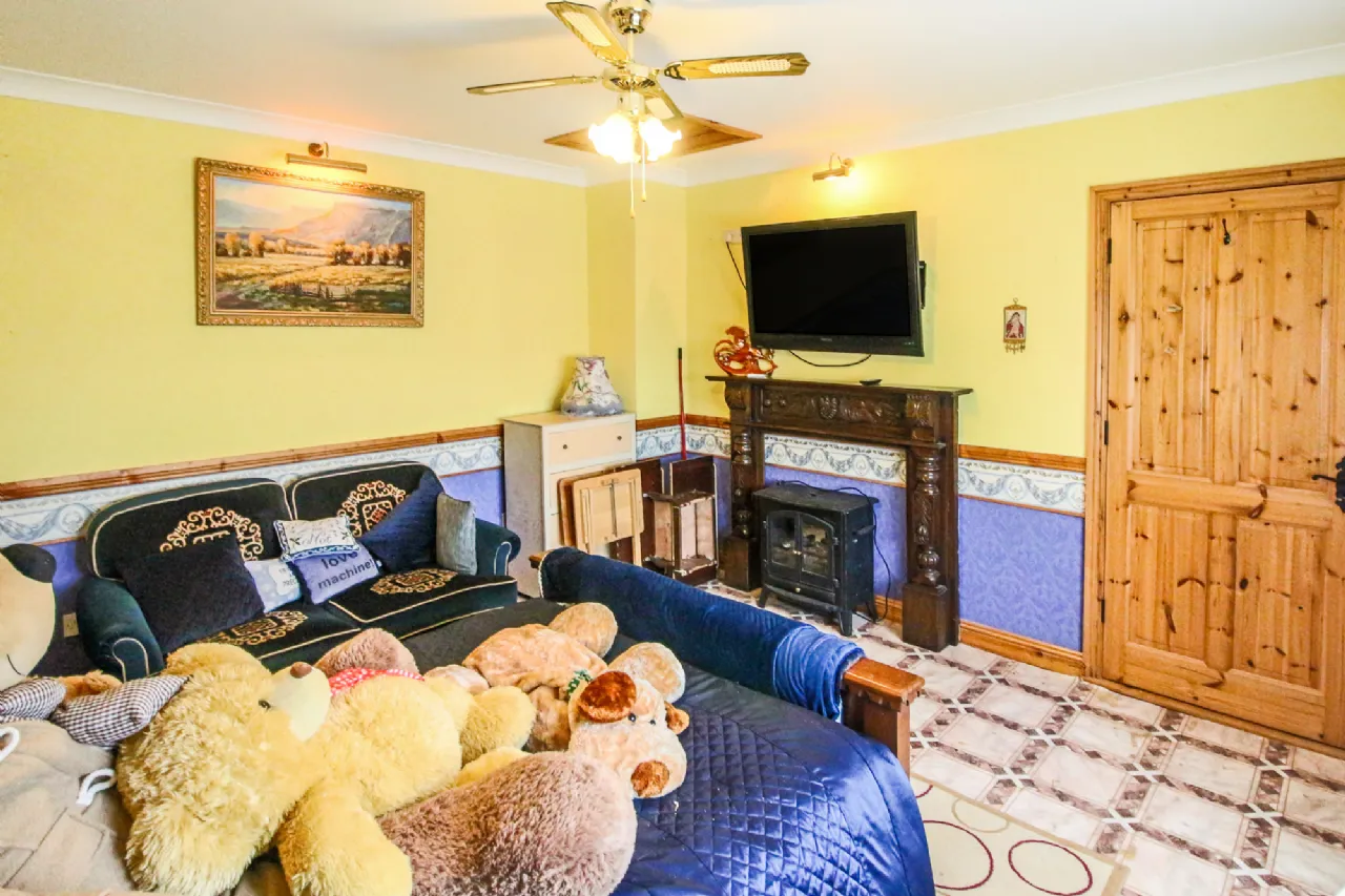 Photo of 6 Belmont Heights, Drumsna, Carrick-On-Shannon, Co. Leitrim, N41 A257