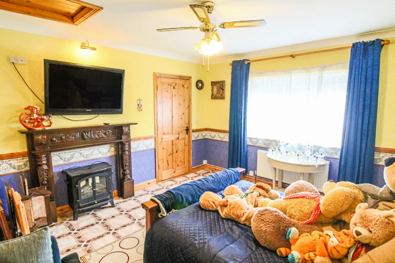 Photo of 6 Belmont Heights, Drumsna, Carrick-On-Shannon, Co. Leitrim, N41 A257