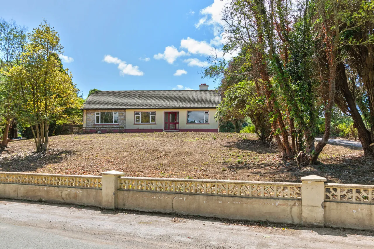 Photo of Forest View, Ballycommane, Durrus, Bantry, Co Cork, P75 A296