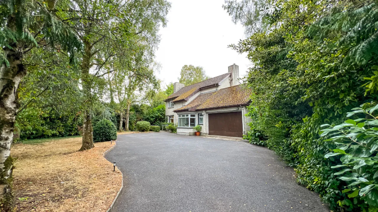 Photo of Sandfield, Freshford Road, Kilkenny, R95 HX3K