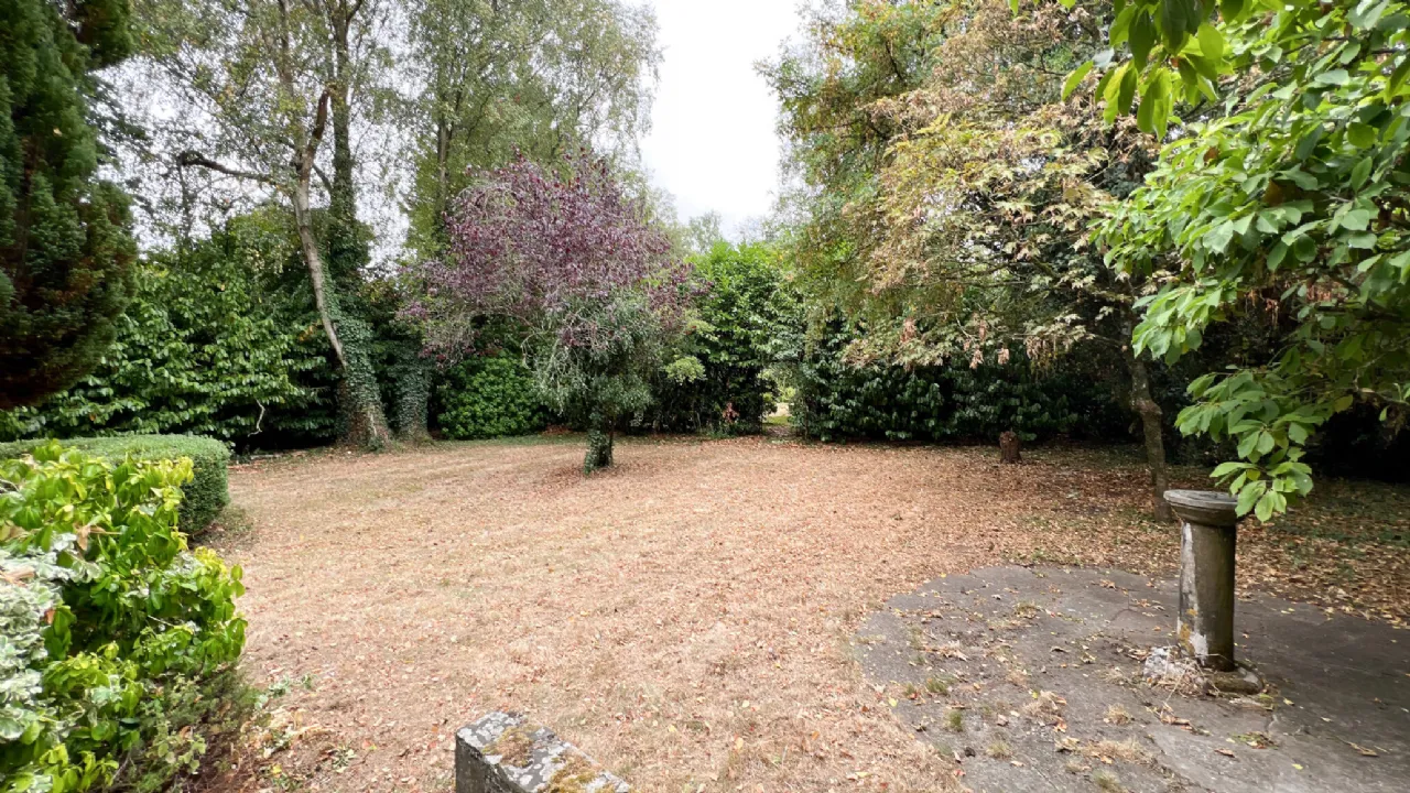 Photo of Sandfield, Freshford Road, Kilkenny, R95 HX3K