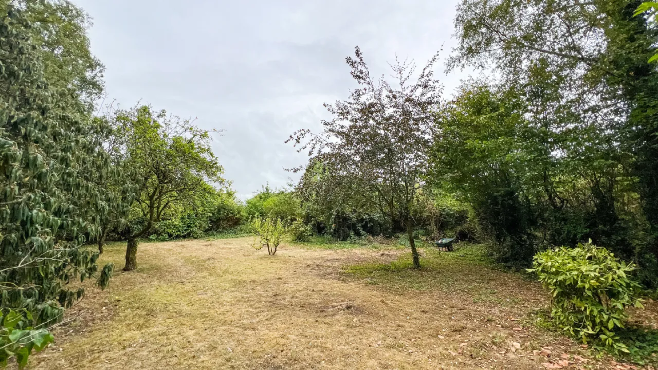 Photo of Sandfield, Freshford Road, Kilkenny, R95 HX3K
