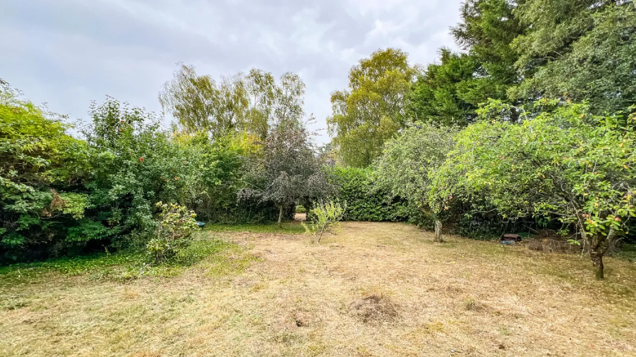 Photo of Sandfield, Freshford Road, Kilkenny, R95 HX3K