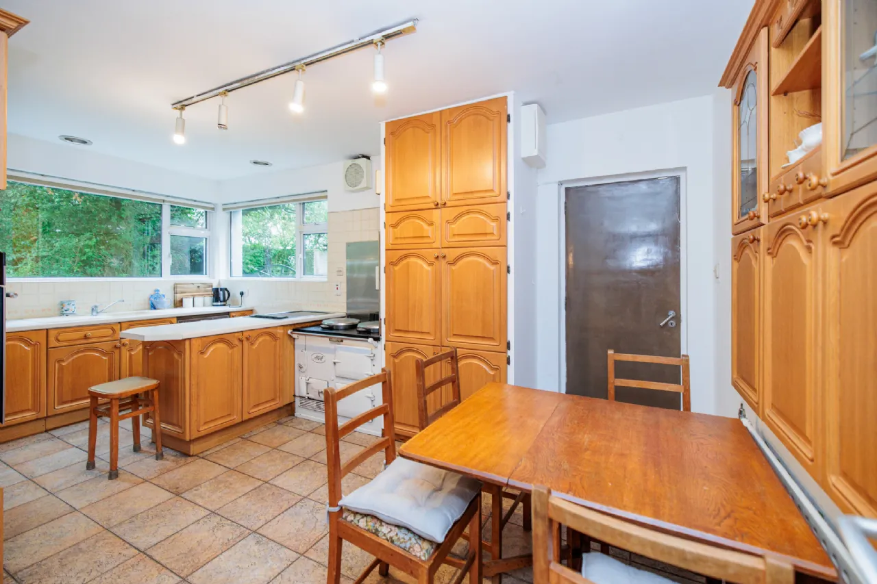 Photo of Sandfield, Freshford Road, Kilkenny, R95 HX3K