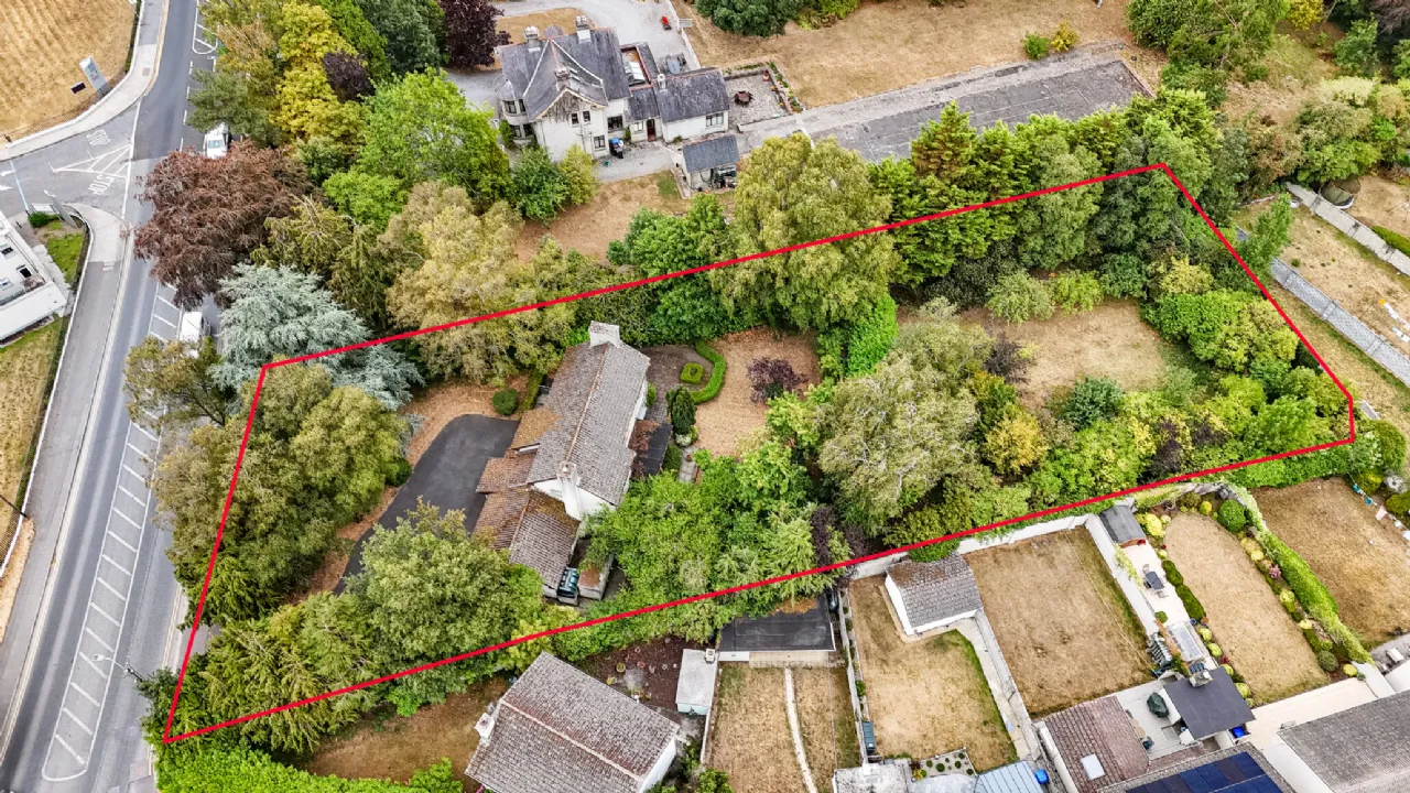 Photo of Sandfield, Freshford Road, Kilkenny, R95 HX3K