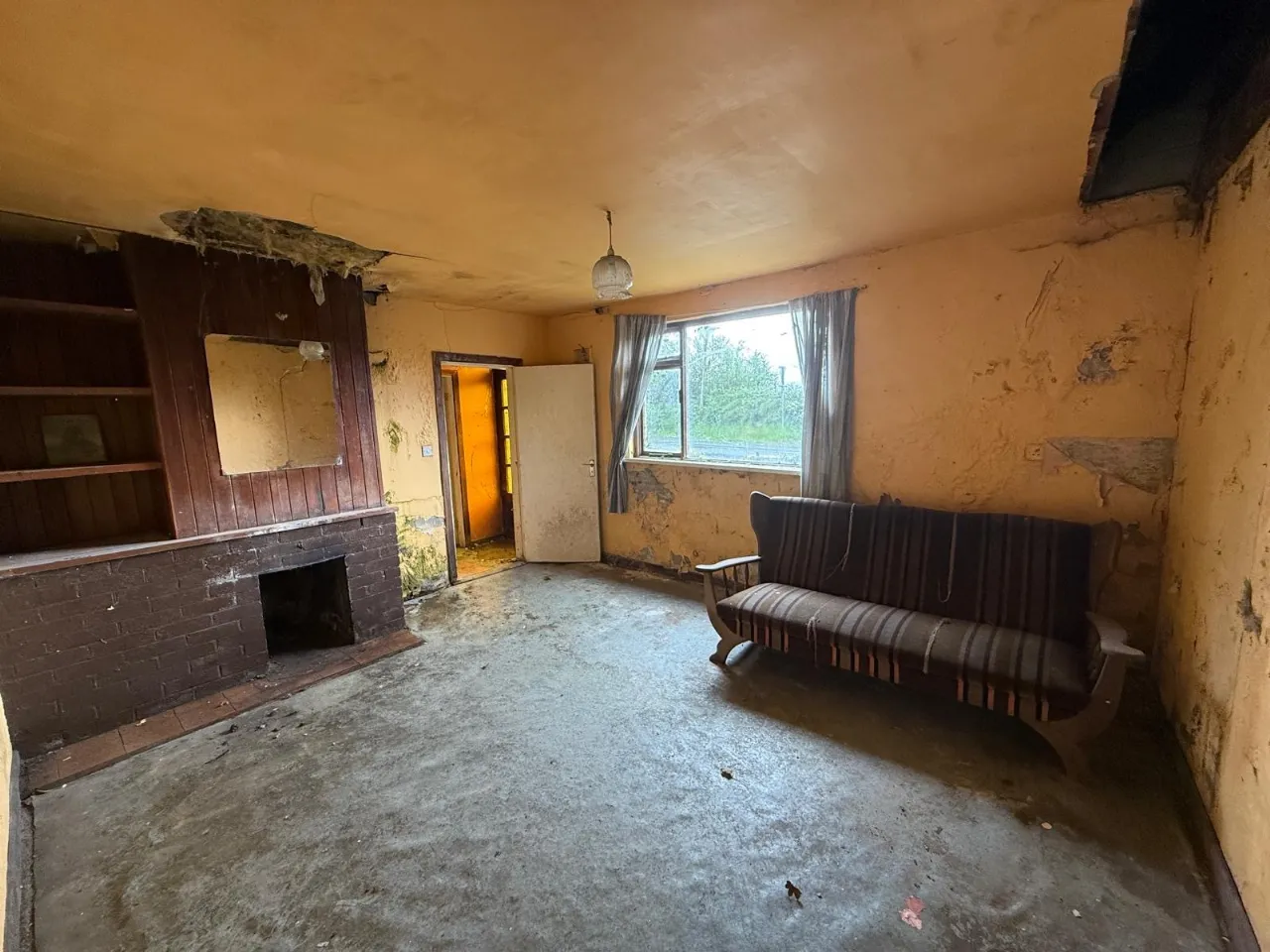 Photo of Listry Cross, Faha, Killarney, Co. Kerry, V93 E20D