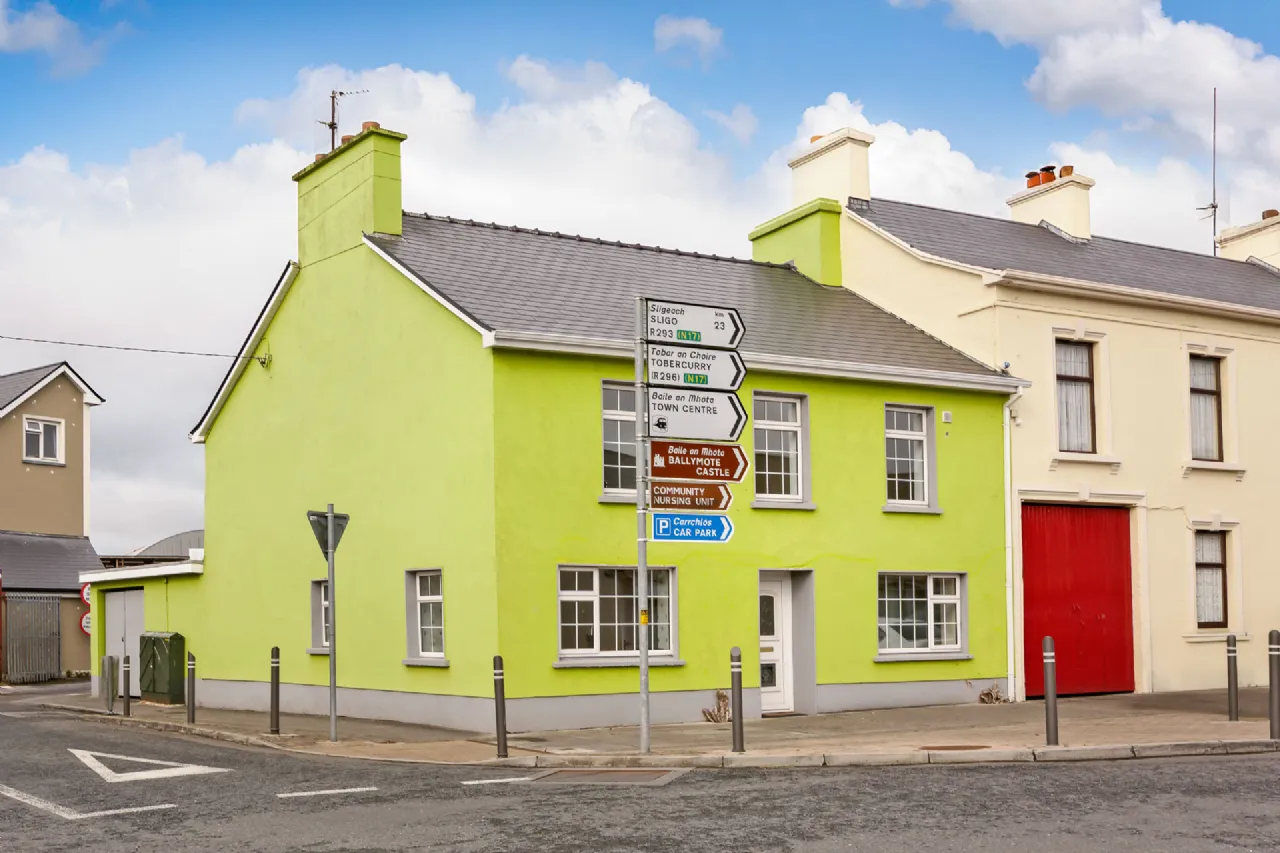 Photo of O'Connell Street, Ballymote, Co. Sligo, F56P213