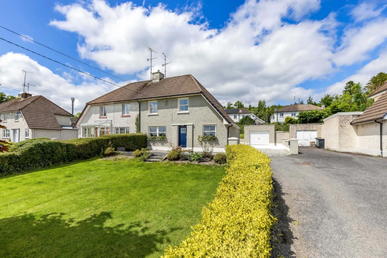 Photo of 6 Townparks,, Ballyhaise,, Co Cavan, H12NF77