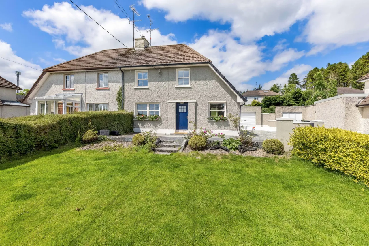 Photo of 6 Townparks,, Ballyhaise,, Co Cavan, H12NF77