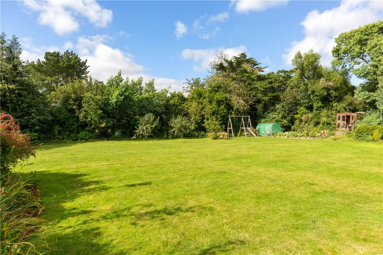 Photo of Gleninagh, St.Vincent Road,The Burnaby, Greystones, Co Wicklow