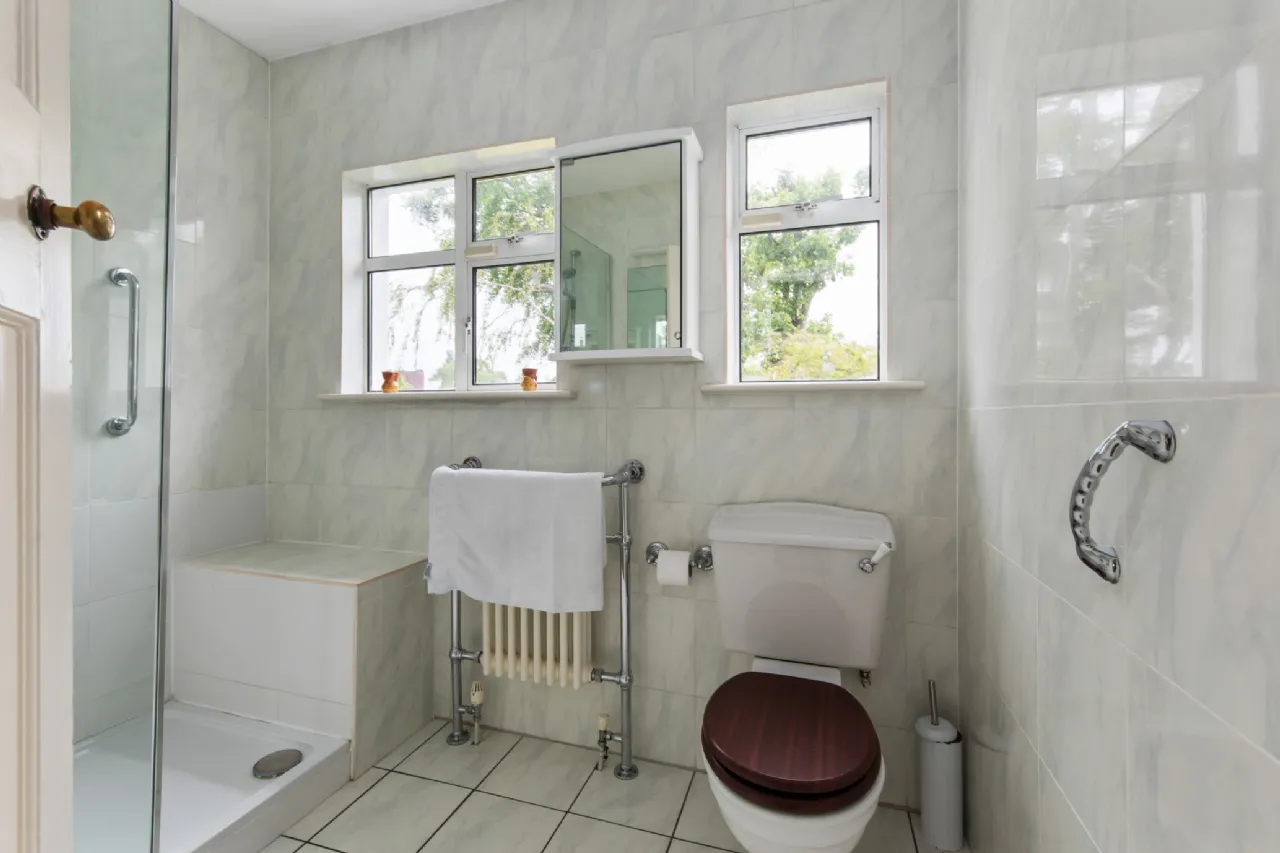 Photo of 8 Eglinton Park, Donnybrook, Dublin 4, D04 A8N8