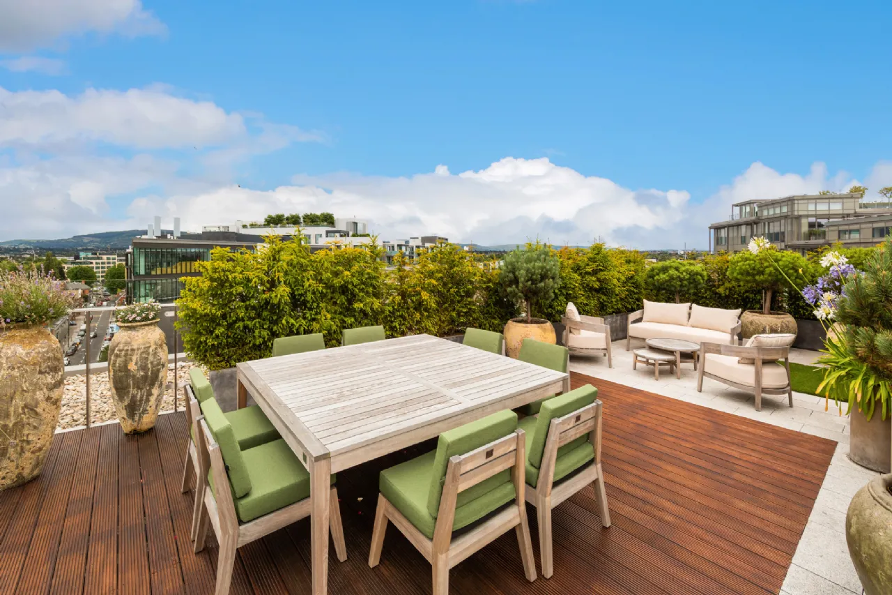 Photo of 28 The Hutchins, Lansdowne Place, Ballsbridge, Dublin 4, D04 W4A8