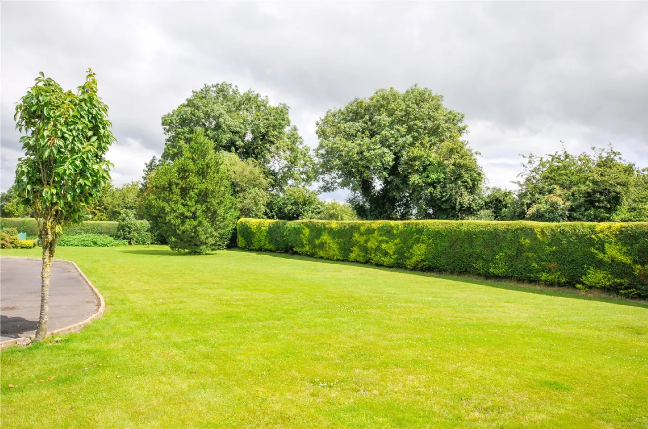 Photo of Farnes House, Rahealty, Thurles, Co. Tipperary, E41 C2P8