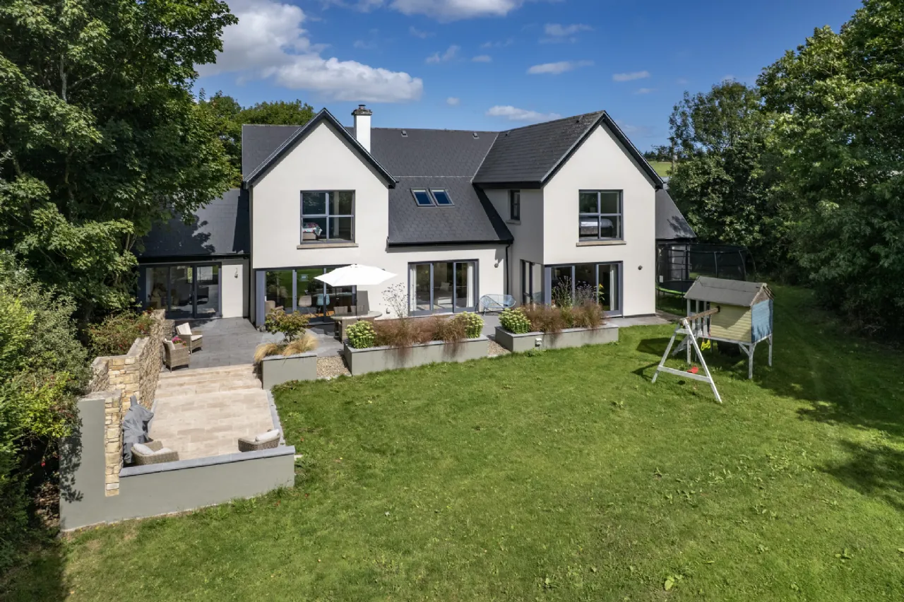 Photo of Dray House, Leighmoney More, Dunderrow, Kinsale, Cork, P17 XY64