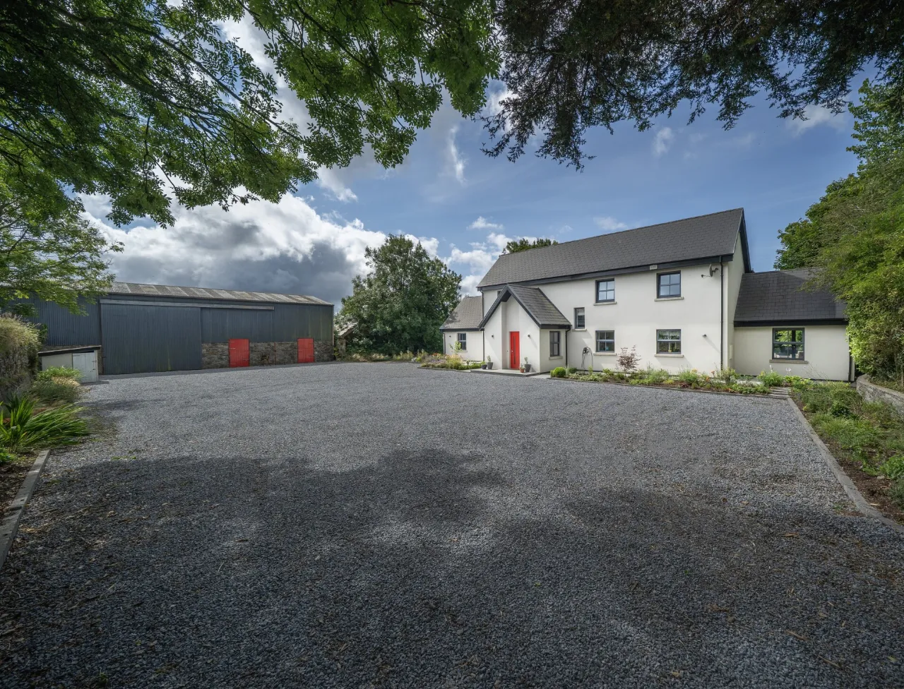 Photo of Dray House, Leighmoney More, Dunderrow, Kinsale, Cork, P17 XY64
