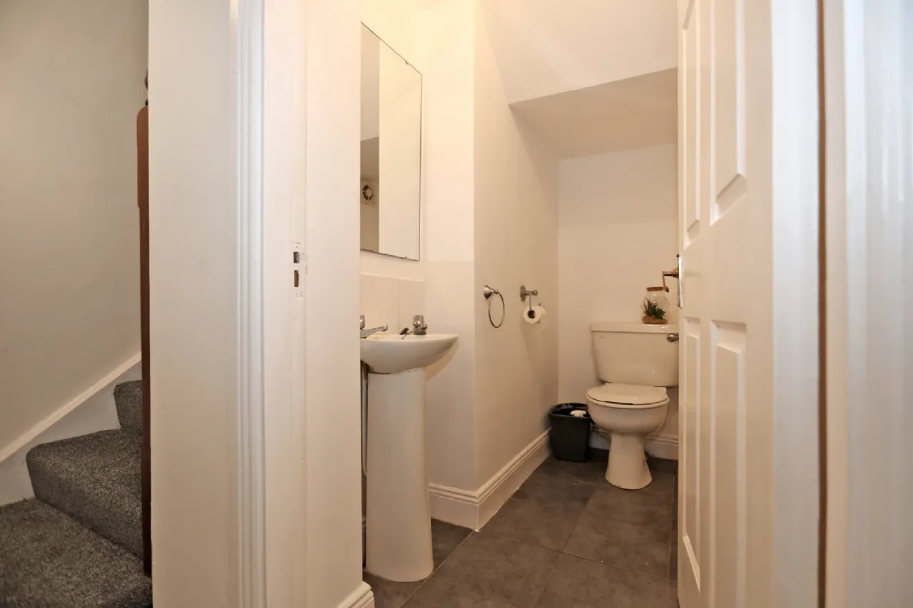 Photo of 6 Castlecourt, Clancy Strand, Limerick, V94 ARY8