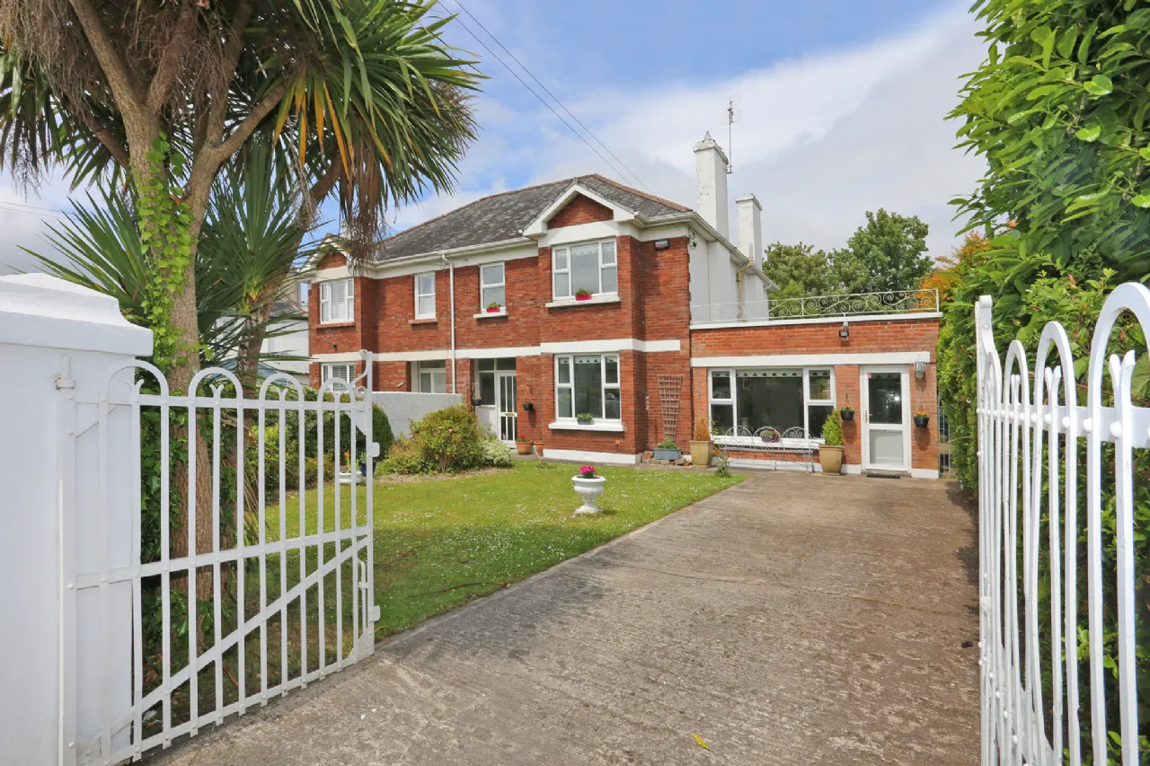 Photo of Woodville, North Circular Road, Limerick, V94 VXW2