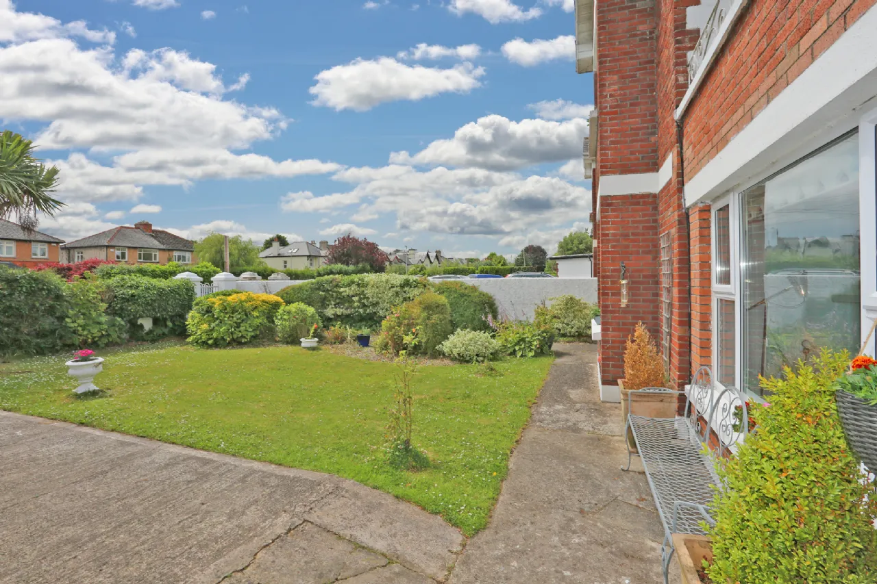 Photo of Woodville, North Circular Road, Limerick, V94 VXW2